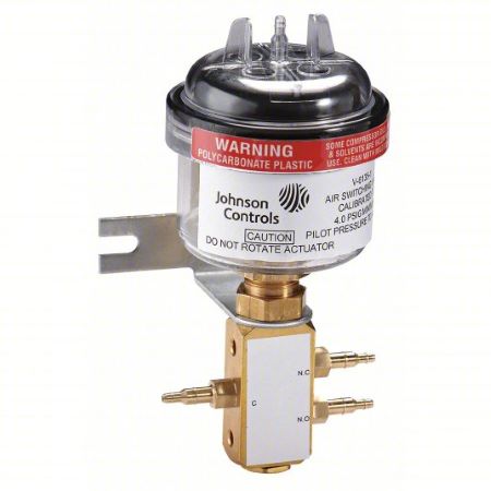 V-6135-1: Three Way Air Switching Valve, Between 2 and 4 Psig Switchover Pressure