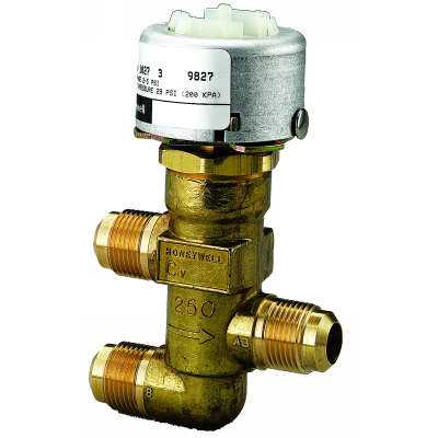 VP526A1076: 3/8 VALVE WITH 1/2 O.D. FLARE, 1.6 CV, 3-10 PSI SPRING RANGE.