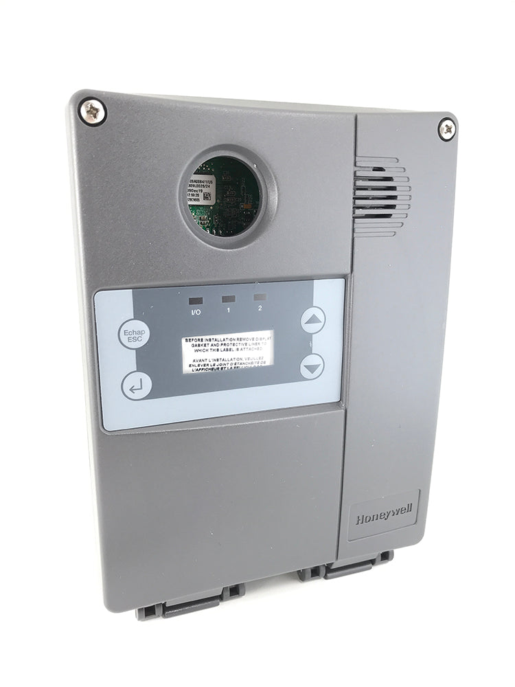 E3SA: Wall Mounted Toxic and Combustible STANDALONE E3 Point Gas Detector with 2 DPDT Relays, 4-20mA Communication, with Audible Alarm, 24AC/DC