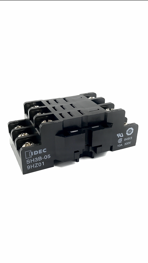 SH3B-05: Din Rail Snap Mt Sockt